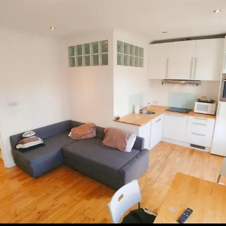Apartment Flat In Centre *